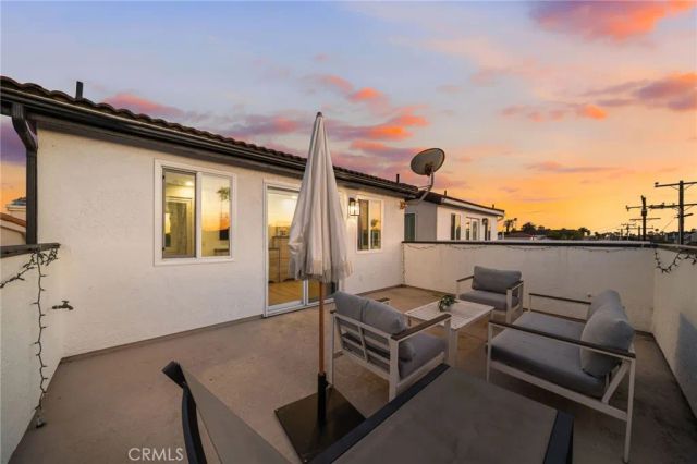 511 9th, Huntington Beach, CA 92648