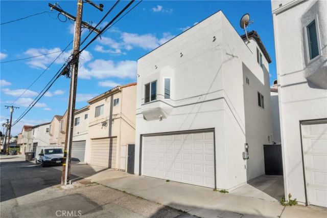 511 9th, Huntington Beach, CA 92648