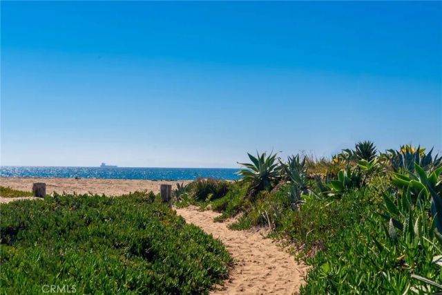 511 9th, Huntington Beach, CA 92648