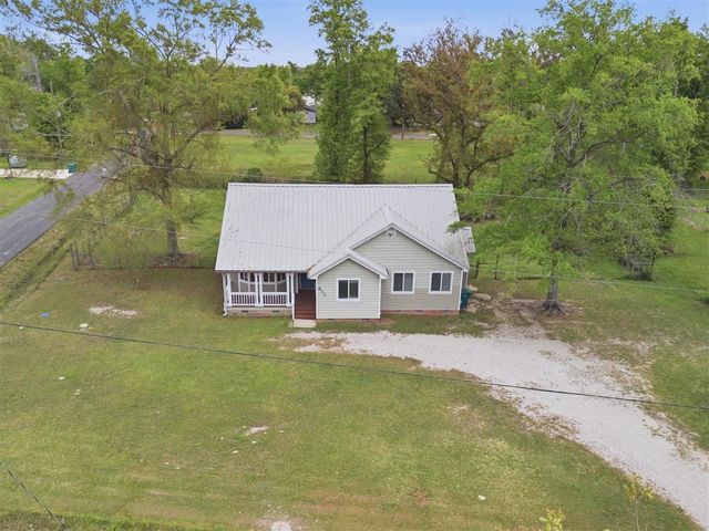 811 Kim Street, Sulphur, LA 70663