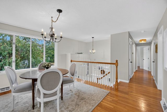 9 Dawn Drive, Chelmsford, MA 01824