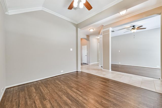 13719 Rolling River Lane, Houston, TX 77044