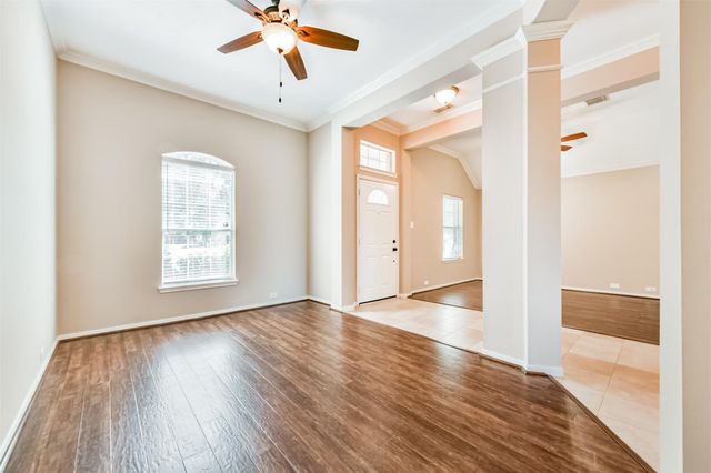 13719 Rolling River Lane, Houston, TX 77044