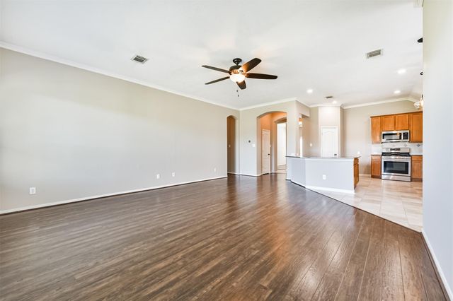 13719 Rolling River Lane, Houston, TX 77044