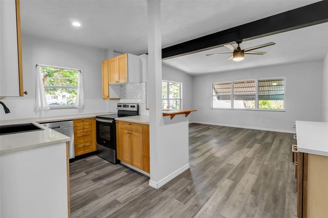 2317 2ND AVENUE E, Bradenton, FL 34208