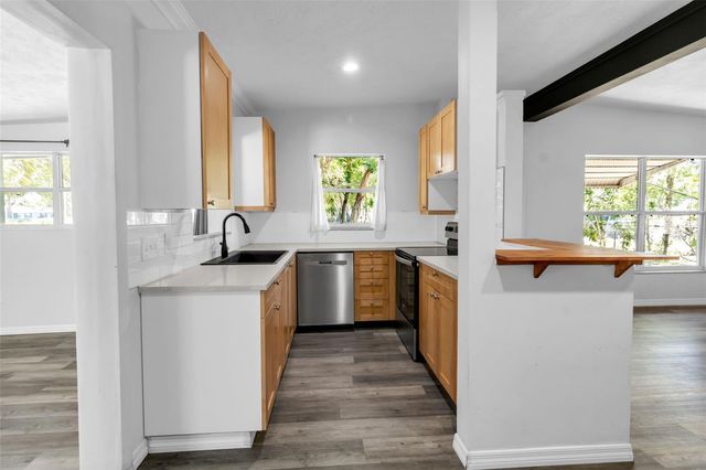 2317 2ND AVENUE E, Bradenton, FL 34208