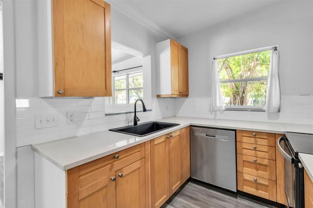 2317 2ND AVENUE E, Bradenton, FL 34208