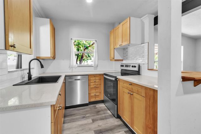 2317 2ND AVENUE E, Bradenton, FL 34208