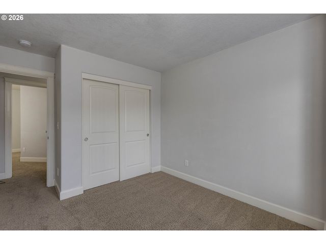 5627 Sw 186TH Pl, Beaverton, OR 97078