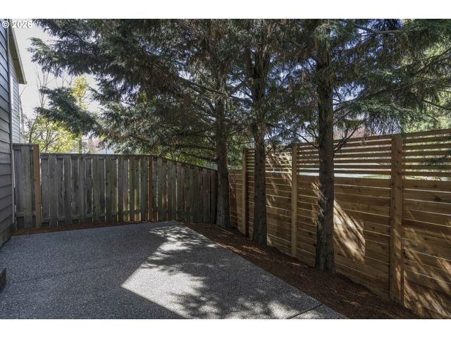 5627 Sw 186TH Pl, Beaverton, OR 97078