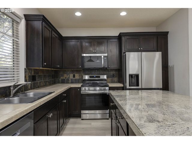 5627 Sw 186TH Pl, Beaverton, OR 97078