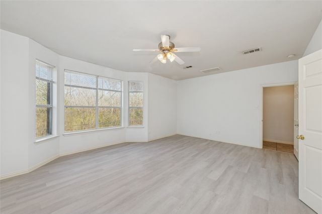 4921 Kingfisher Lane, Mesquite, TX 75181