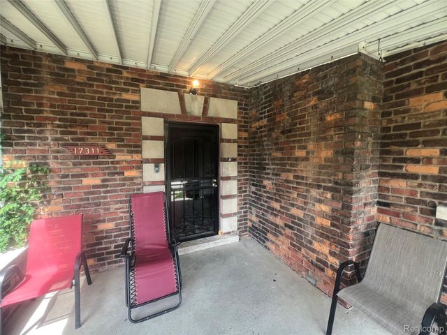 17311 Santa Rosa Drive, Detroit, MI 48221