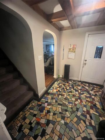 17311 Santa Rosa Drive, Detroit, MI 48221