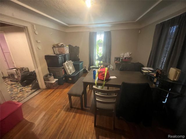 17311 Santa Rosa Drive, Detroit, MI 48221