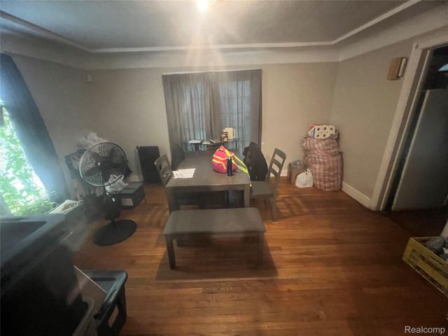 17311 Santa Rosa Drive, Detroit, MI 48221