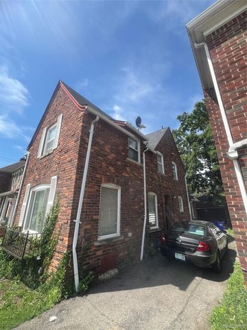 17311 Santa Rosa Drive, Detroit, MI 48221