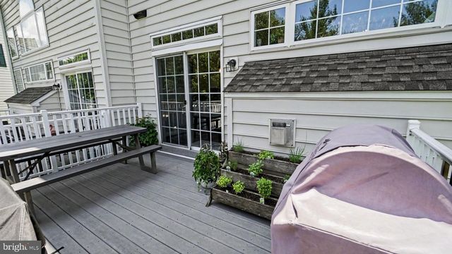 2723 WHITTLEBY CT, West Chester, PA 19382