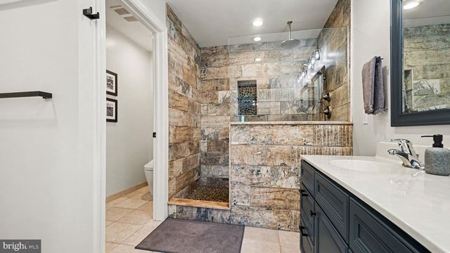 2723 WHITTLEBY CT, West Chester, PA 19382