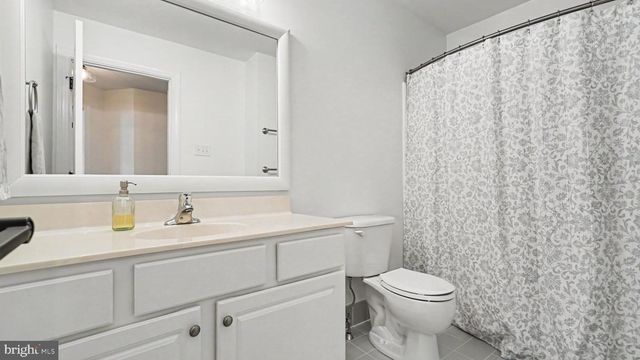2723 WHITTLEBY CT, West Chester, PA 19382