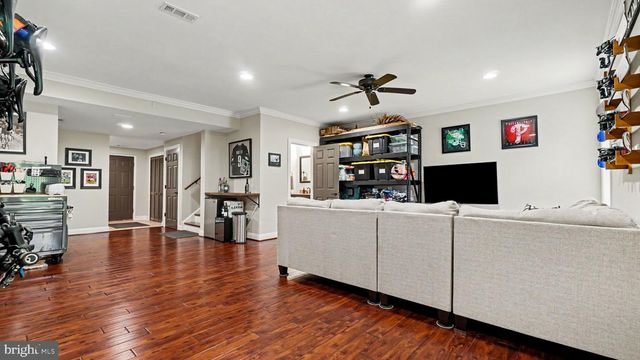 2723 WHITTLEBY CT, West Chester, PA 19382