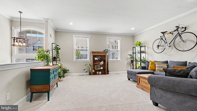 2723 WHITTLEBY CT, West Chester, PA 19382