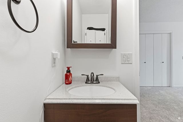 4014 Coachman Road, Manhattan, KS 66502