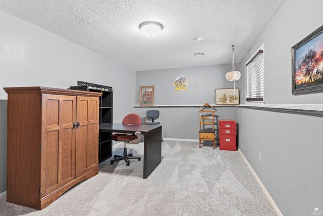 4014 Coachman Road, Manhattan, KS 66502