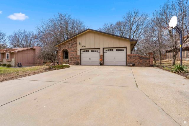 4014 Coachman Road, Manhattan, KS 66502