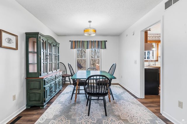 4014 Coachman Road, Manhattan, KS 66502