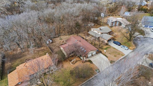 4014 Coachman Road, Manhattan, KS 66502