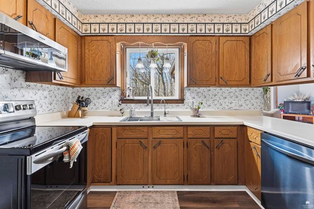 4014 Coachman Road, Manhattan, KS 66502