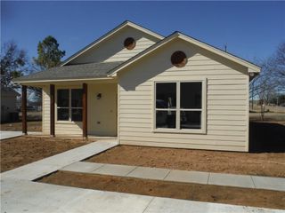 400 E Godley Avenue C, Godley, TX 76044