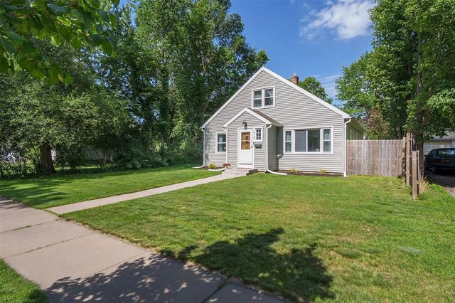 1414 Drummond Street, Eau Claire, WI 54701