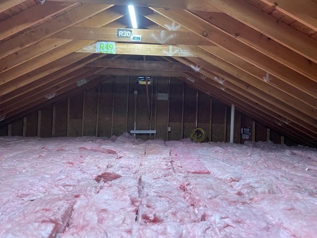 46 Perry Henderson Dr, Framingham, MA 01701