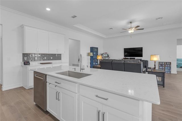 12572 BERGSTROM BAY DRIVE, Riverview, FL 33579