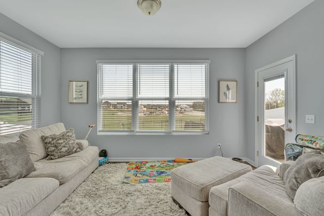 1406 Autumn Leaf Ln, Mount Juliet, TN 37122