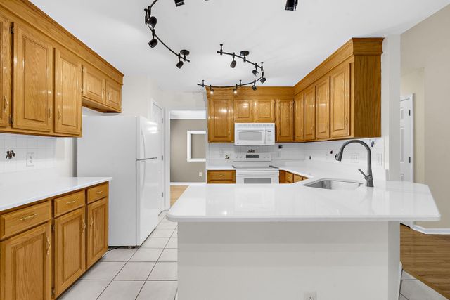 111 Haleswood Circle, Goose Creek, SC 29445
