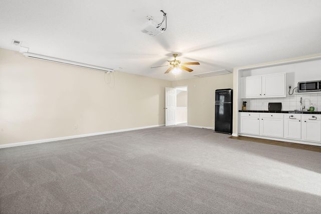 111 Haleswood Circle, Goose Creek, SC 29445
