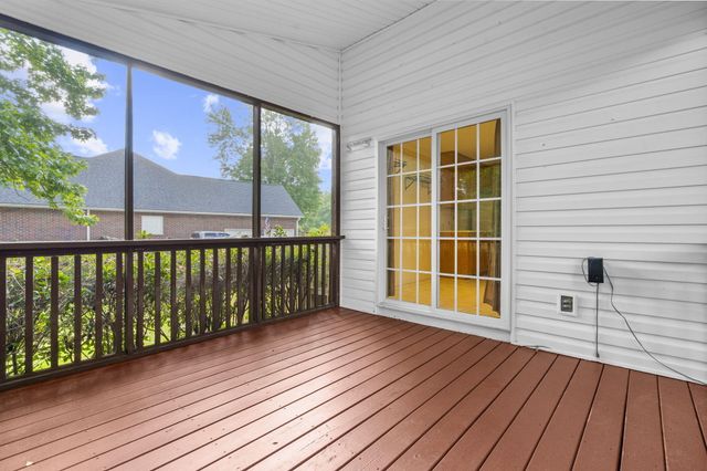 111 Haleswood Circle, Goose Creek, SC 29445
