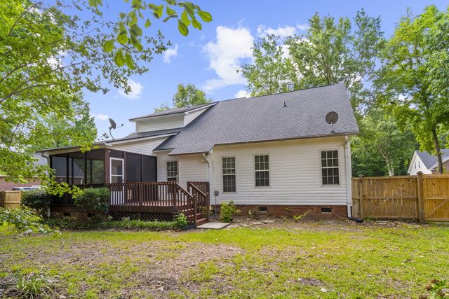 111 Haleswood Circle, Goose Creek, SC 29445