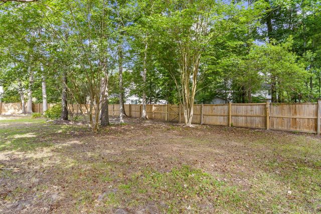 111 Haleswood Circle, Goose Creek, SC 29445