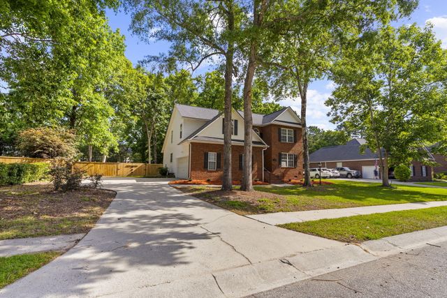 111 Haleswood Circle, Goose Creek, SC 29445