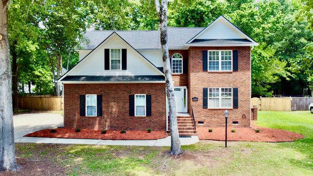 111 Haleswood Circle, Goose Creek, SC 29445