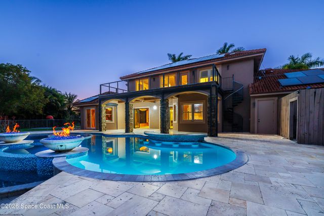 5660 Lago Del Sol Drive, Lake Worth, FL 33467