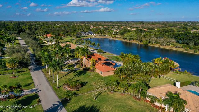 5660 Lago Del Sol Drive, Lake Worth, FL 33467