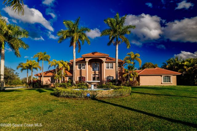 5660 Lago Del Sol Drive, Lake Worth, FL 33467