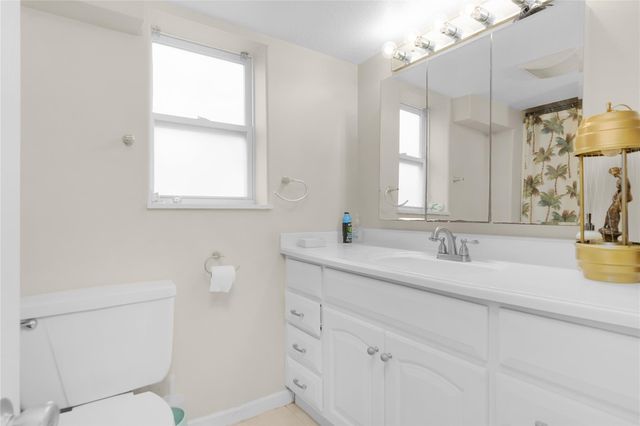 856 Bonita Street, Bayou Vista, TX 77563