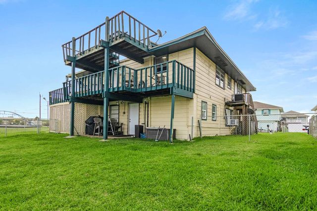 856 Bonita Street, Bayou Vista, TX 77563