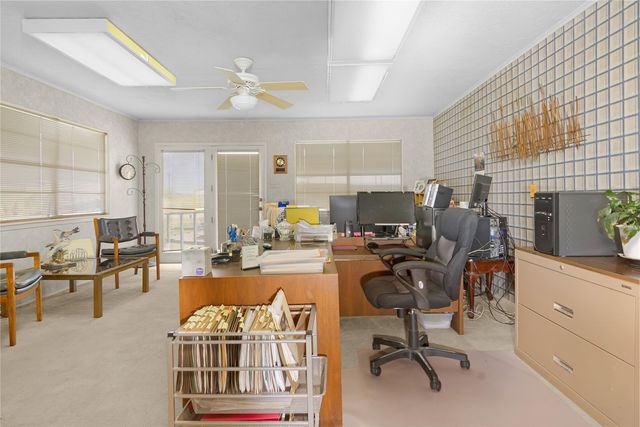 856 Bonita Street, Bayou Vista, TX 77563